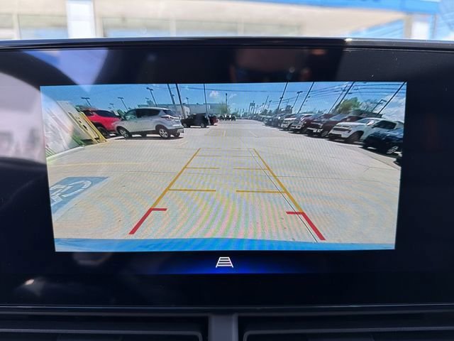 New 2026 Chevrolet Trax RS w/ Sunroof Package FWD image 18