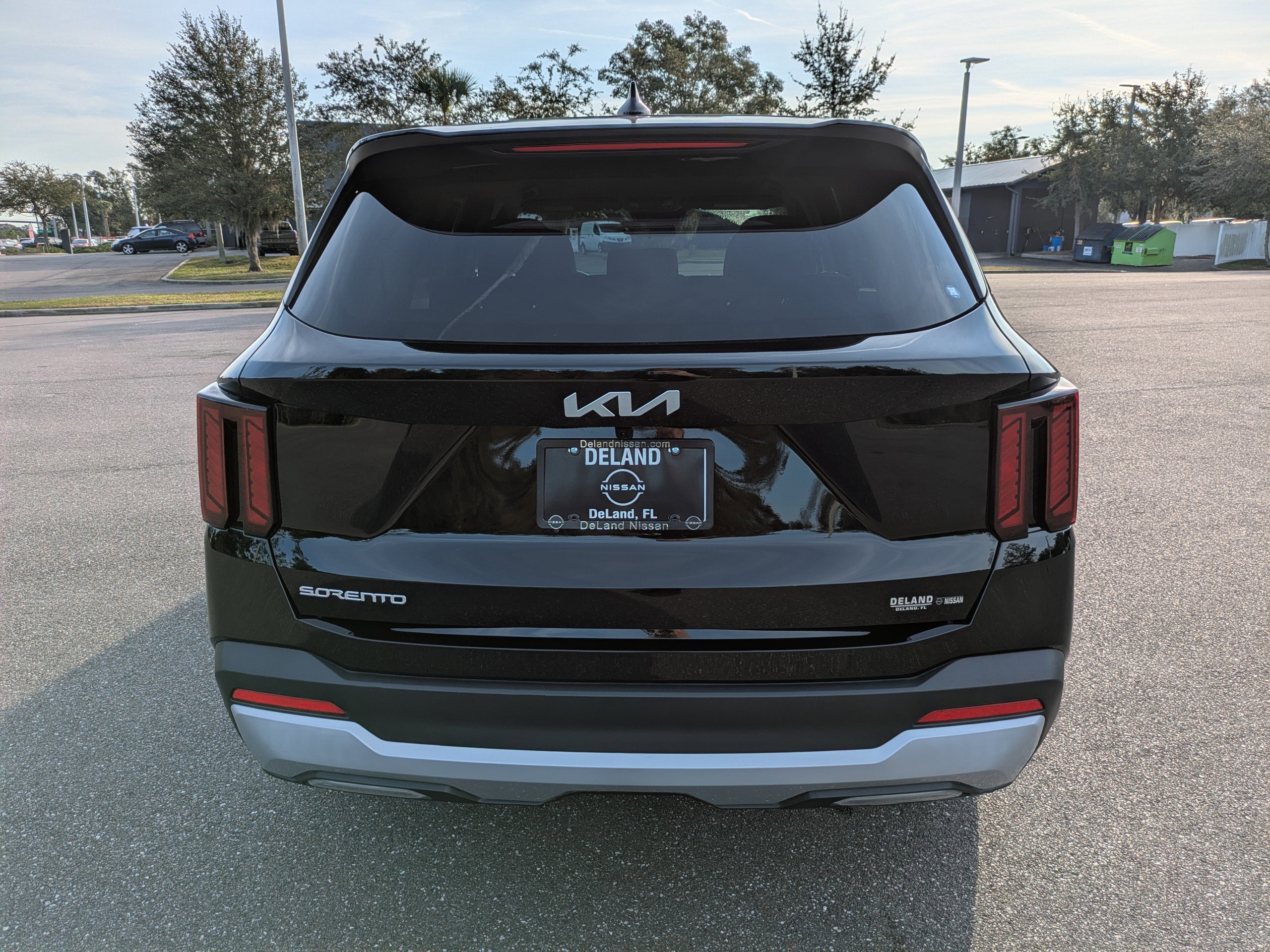 Used 2024 Kia Sorento LX image 5