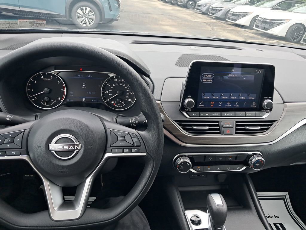 New 2026 Nissan Altima 2.5 SV FWD image 13