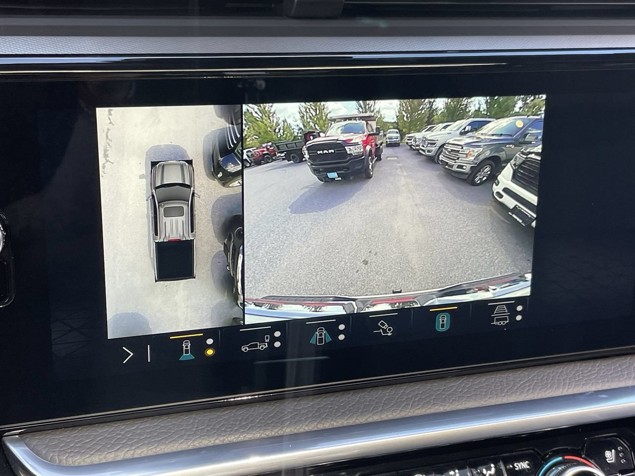 Used 2023 GMC Sierra 1500 Denali w/ Denali Reserve Package AWD/4WD image 33