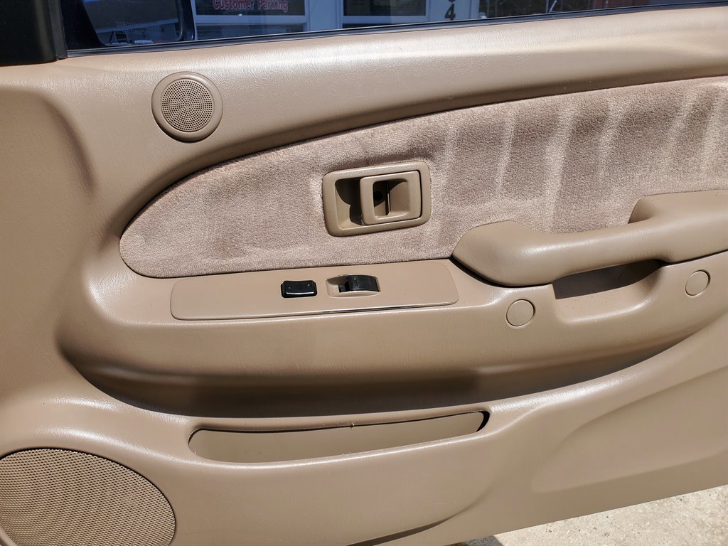 Used 2003 Toyota Tacoma SR5 image 33