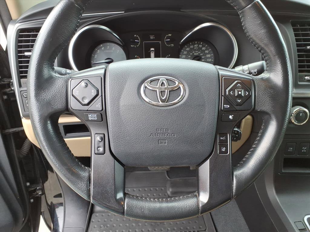 Used 2020 Toyota Sequoia Limited w/ Safety & Convenience Package image 20