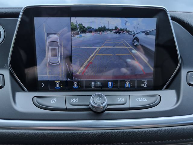 Used 2019 Chevrolet Blazer Premier w/ Sun and Wheels Package AWD/4WD image 23