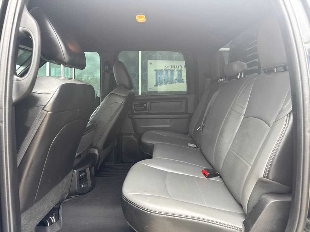 Used 2025 RAM 3500 Tradesman w/ Chrome Appearance Group AWD/4WD image 9