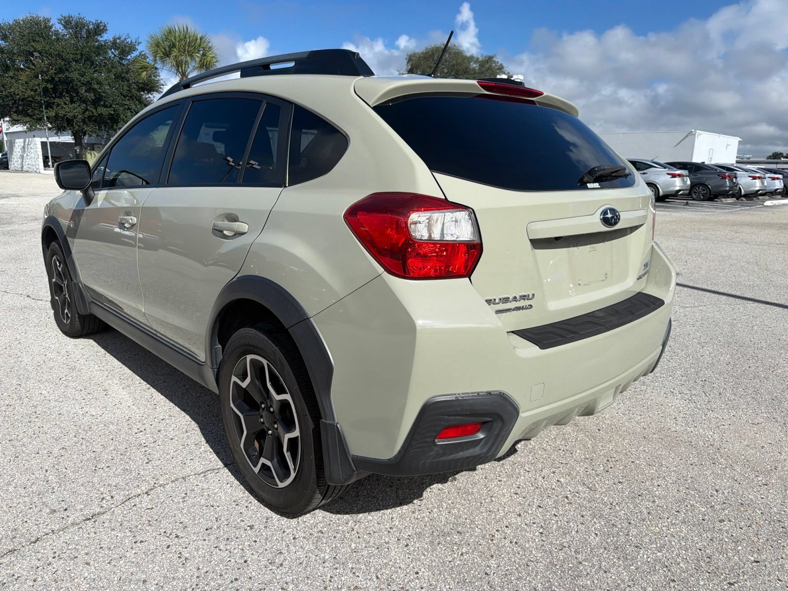 Used 2014 Subaru Crosstrek 2.0i Limited w/ Popular Package #1 AWD/4WD image 5