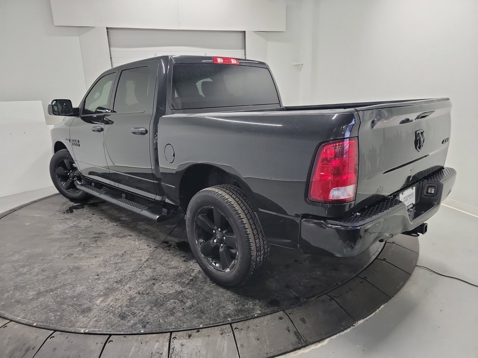 Used 2016 RAM 1500 Express w/ Black Ram 1500 Express Group image 6