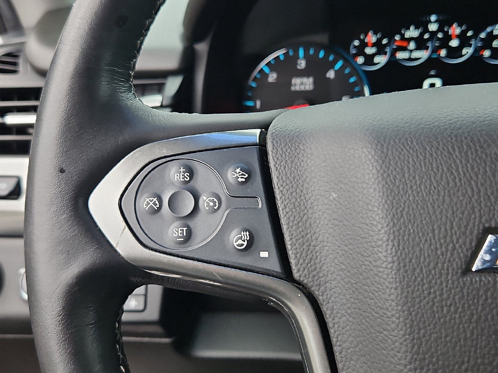 Used 2020 Chevrolet Tahoe Premier w/ Premier Plus Edition AWD/4WD image 27