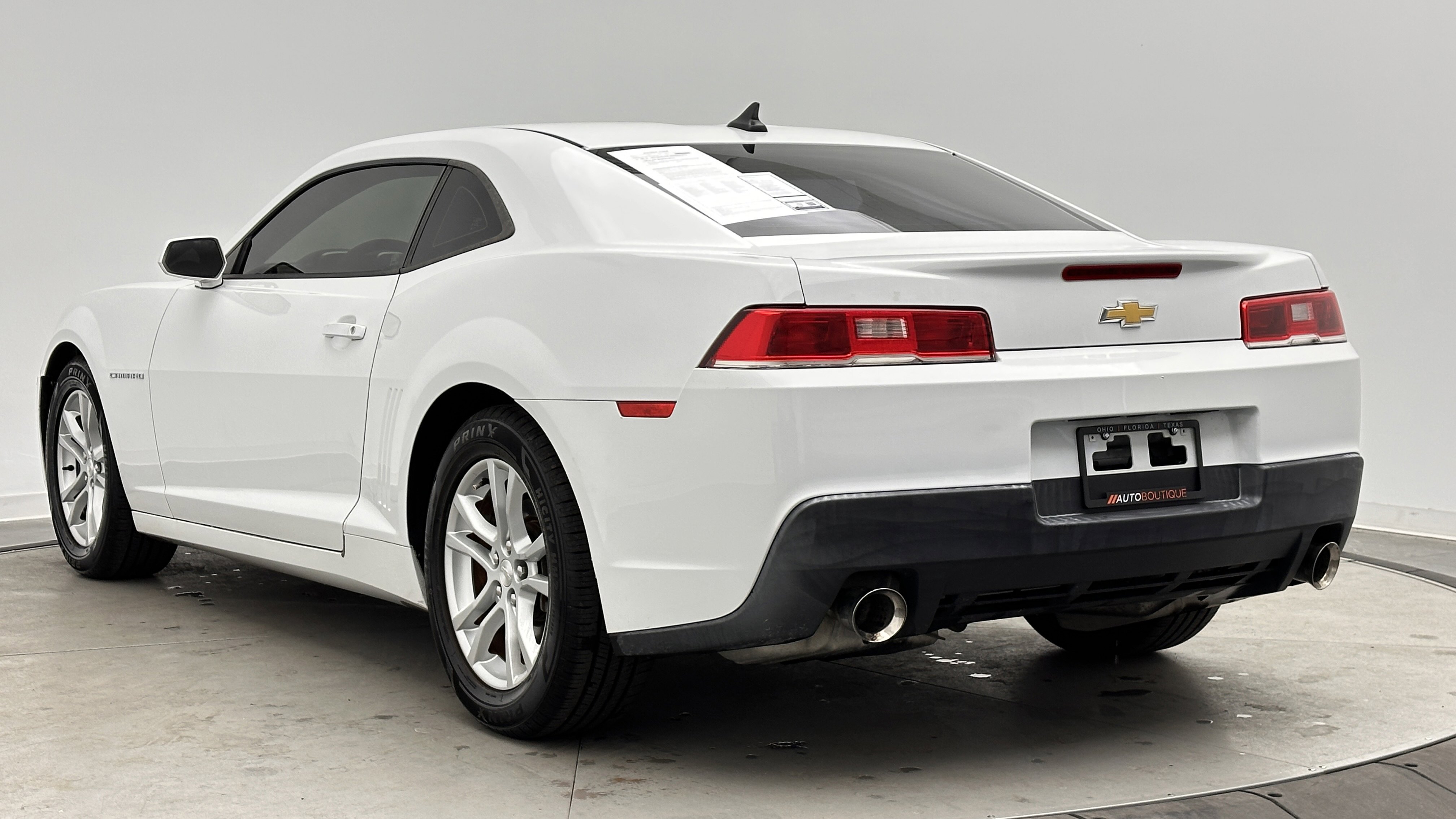 Used 2014 Chevrolet Camaro LS RWD image 5