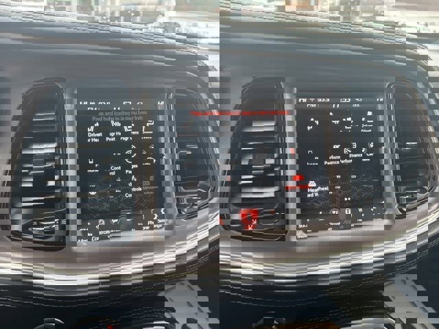 Used 2022 Dodge Challenger GT w/ Plus Package image 19