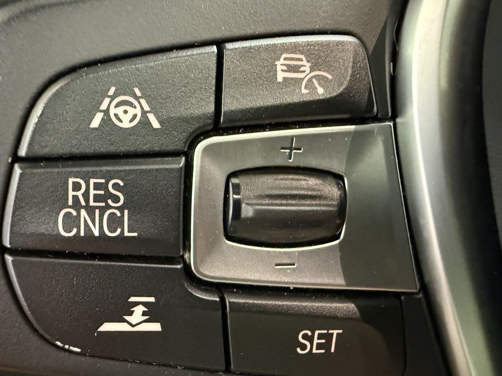Used 2018 BMW X3 xDrive30i AWD/4WD image 19