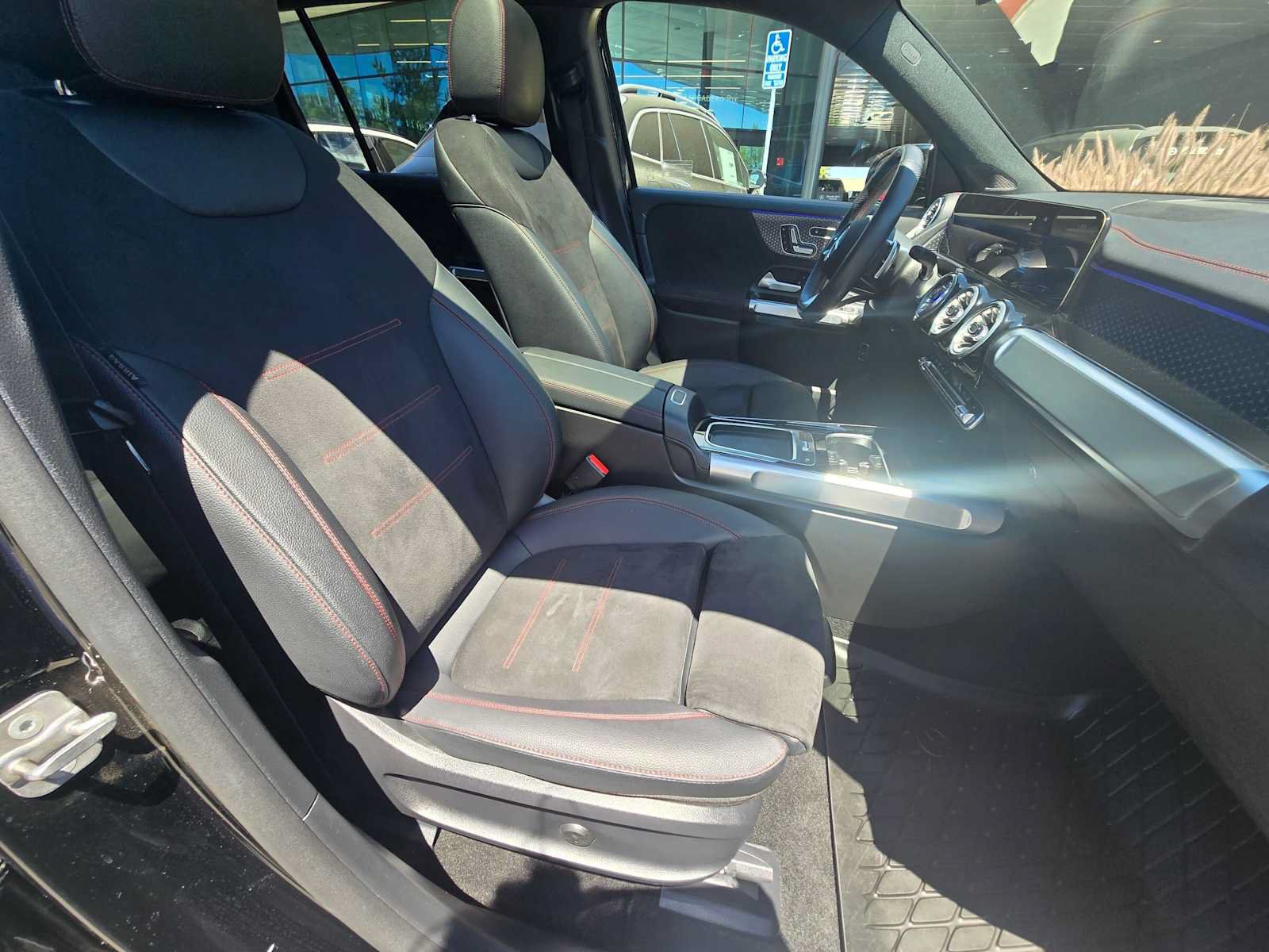 Certified 2024 Mercedes-Benz EQB 250+ image 10