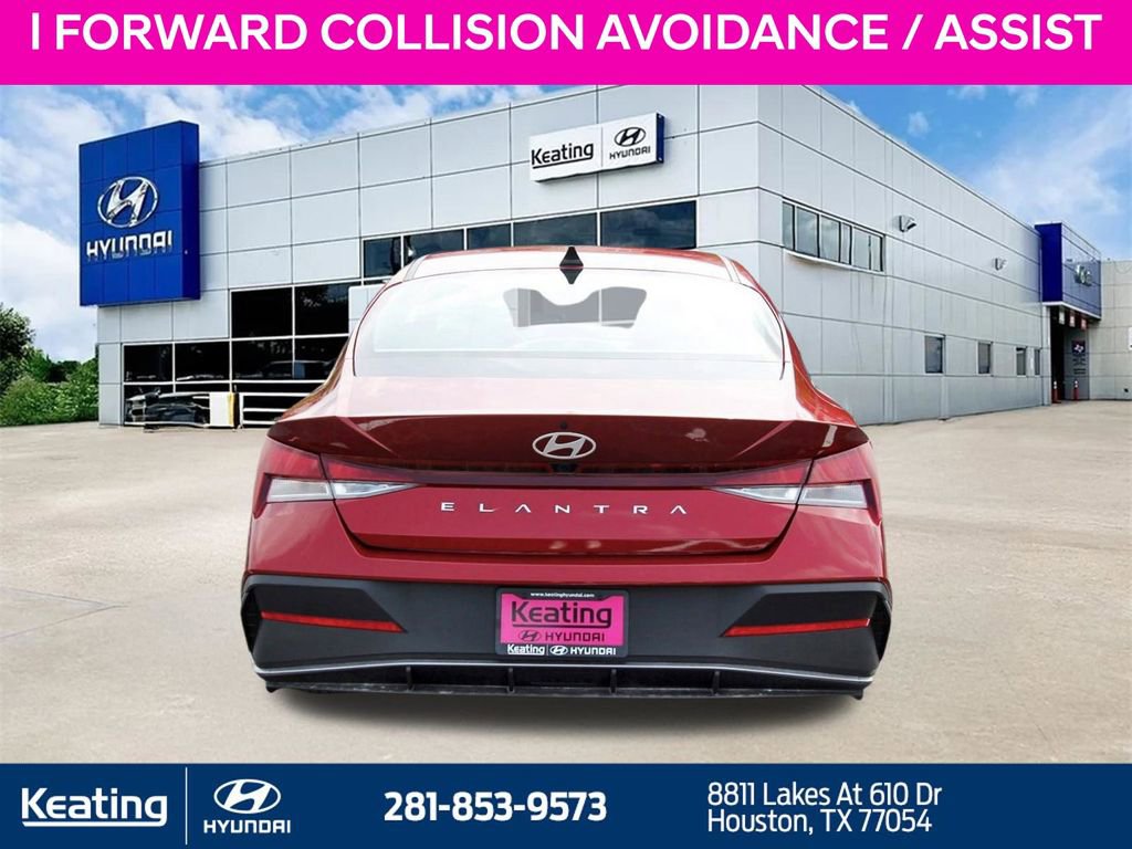 Used 2024 Hyundai Elantra SEL FWD image 6