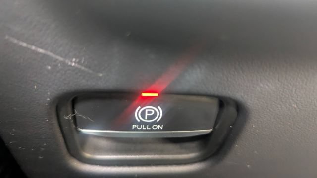 Used 2023 Jeep Grand Cherokee Summit AWD/4WD image 41
