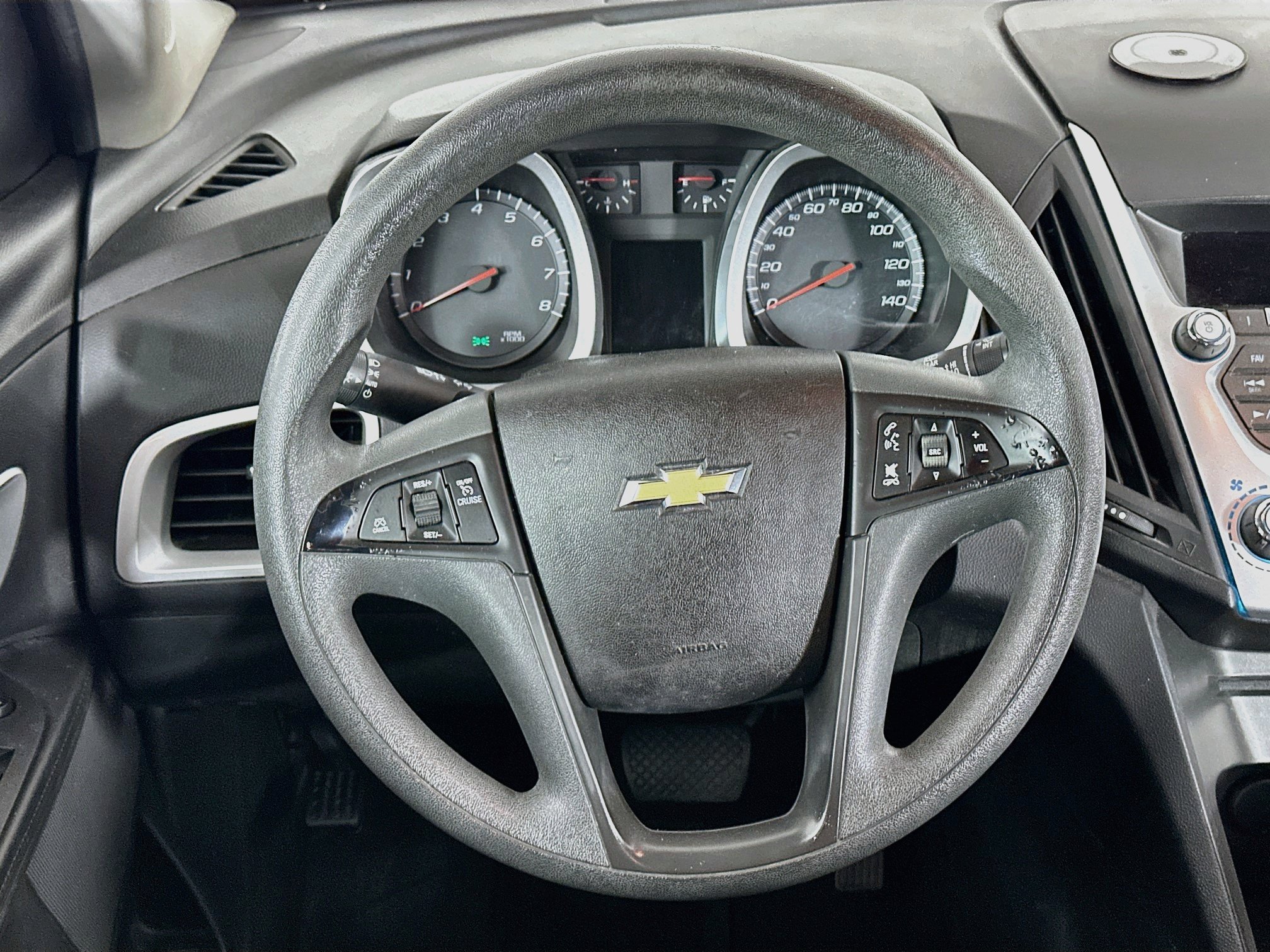 Used 2015 Chevrolet Equinox LS AWD/4WD image 17