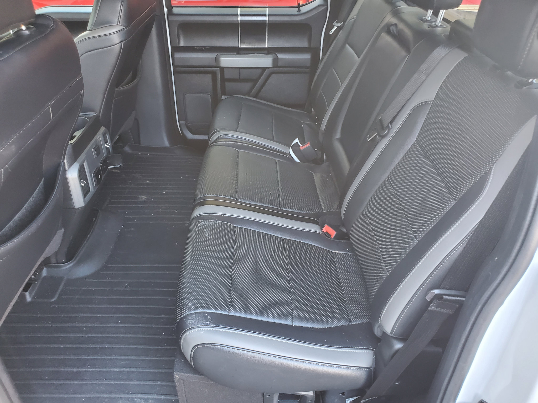 Used 2018 Ford F150 Raptor w/ Equipment Group 801A Mid image 51