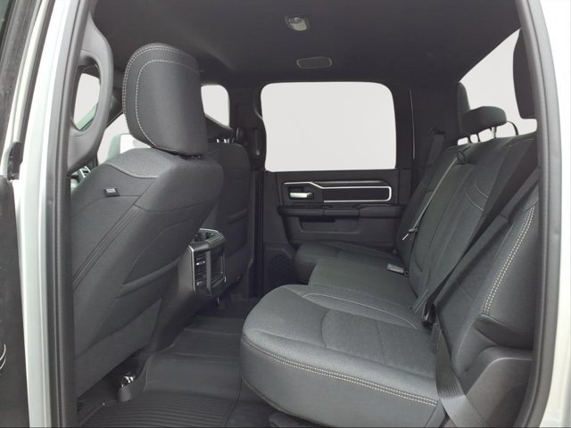 New 2026 RAM 3500 Big Horn AWD/4WD image 10
