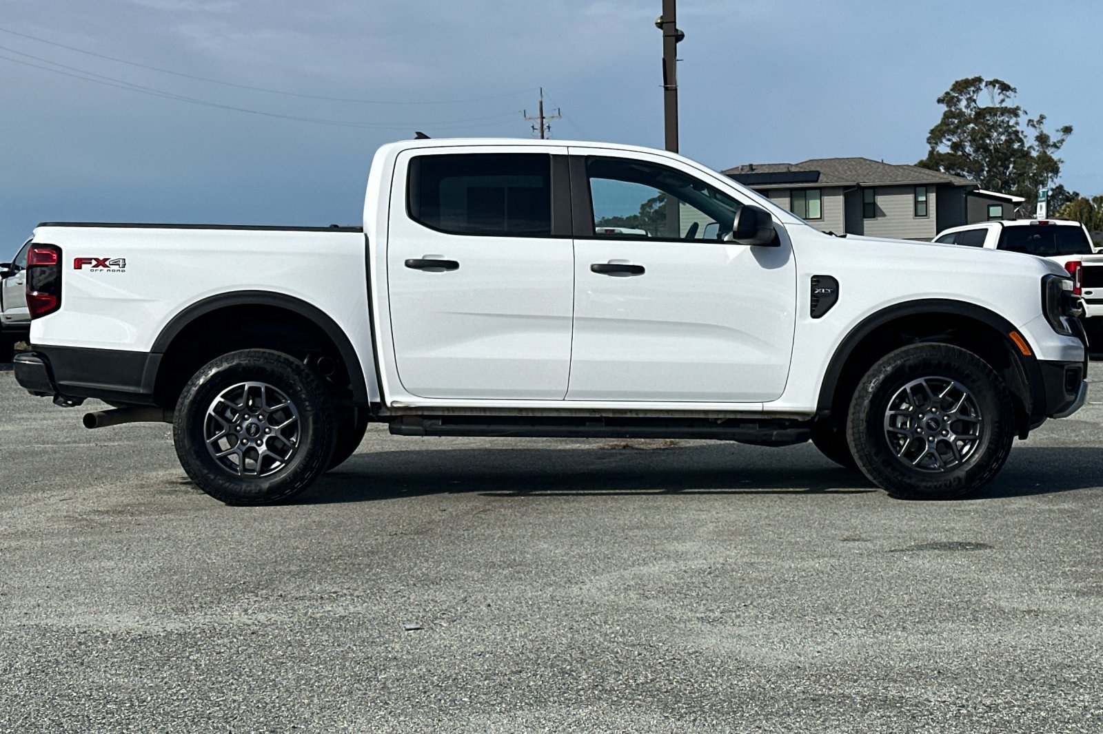 Used 2025 Ford Ranger XLT w/ FX4 Off-Road Package AWD/4WD image 6