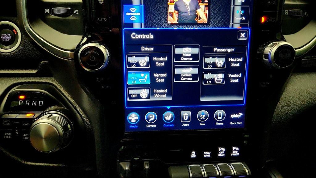 Used 2021 RAM 1500 Laramie AWD/4WD image 19