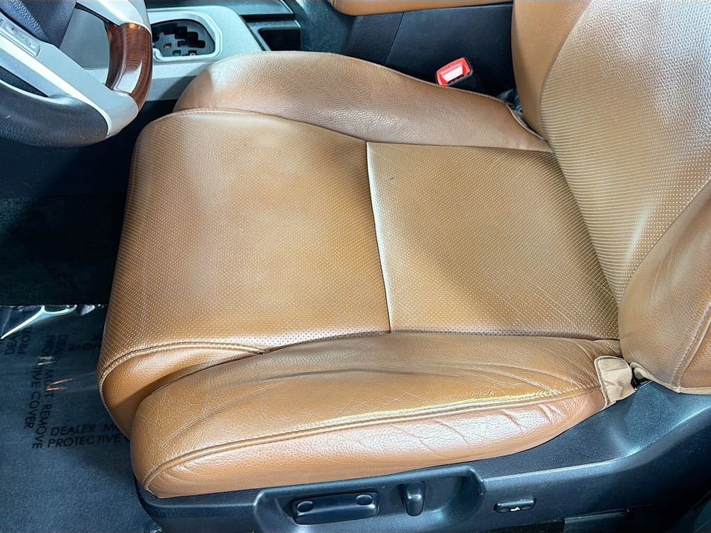 Used 2016 Toyota Sequoia Platinum image 19