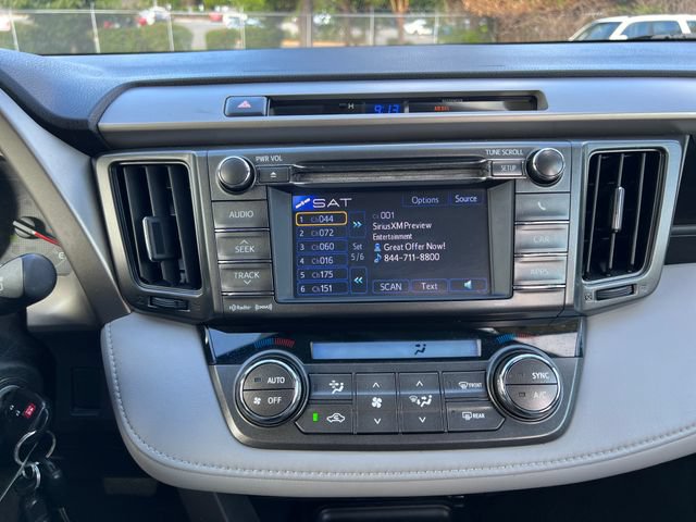 Used 2013 Toyota RAV4 XLE FWD image 22