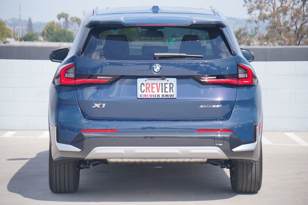 New 2026 BMW X1 xDrive28i w/ Technology Package image 6
