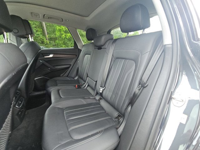 Used 2021 Audi Q5 Premium Plus w/ Premium Plus Package image 17