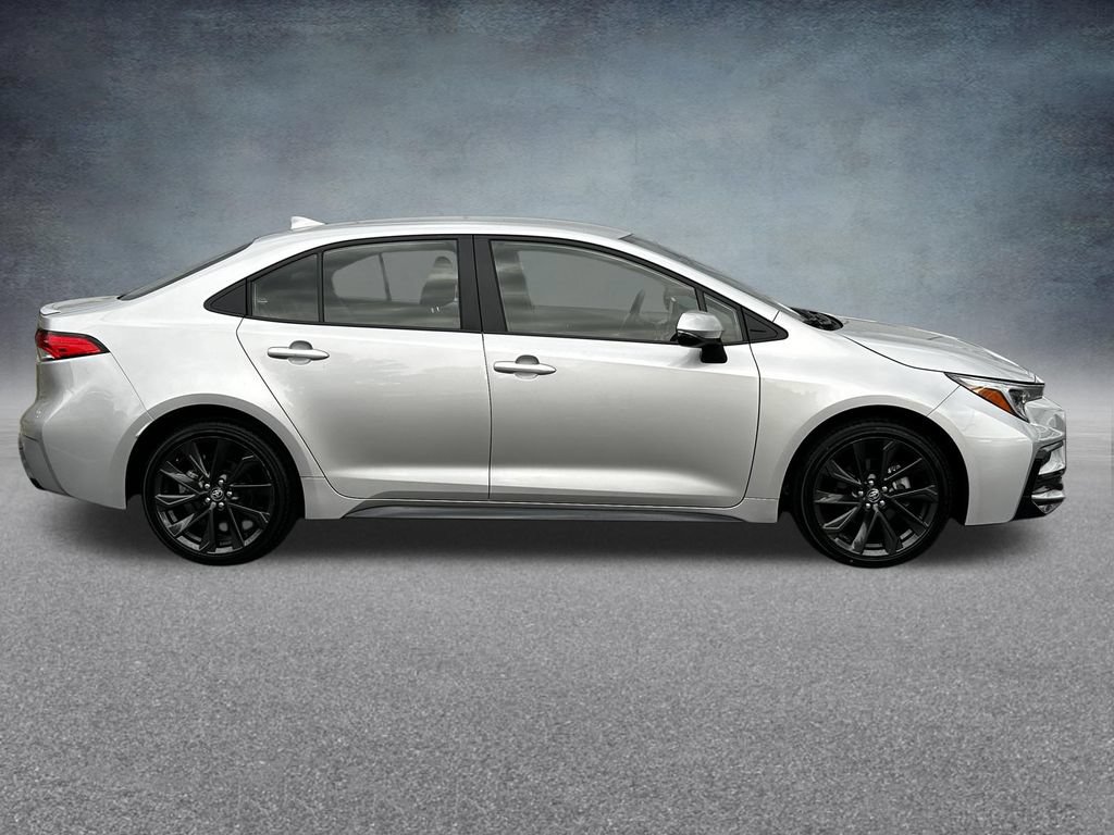 Used 2025 Toyota Corolla SE FWD image 26