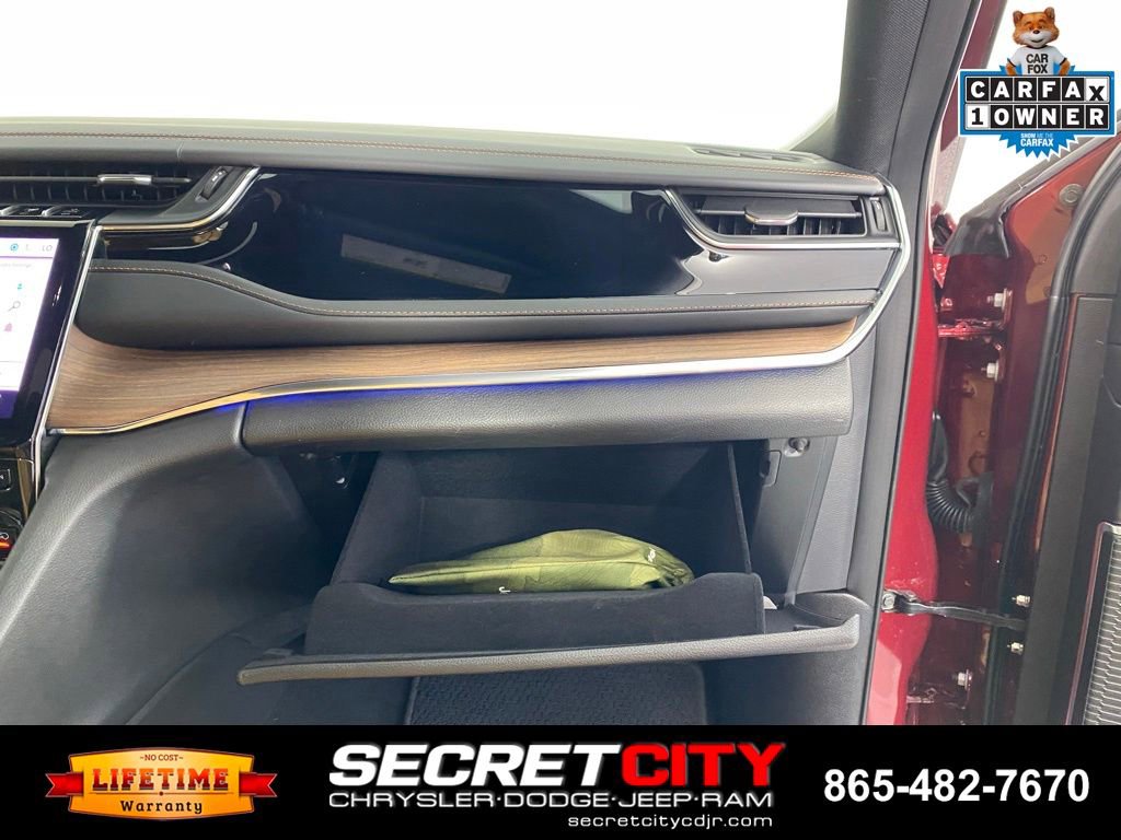 Used 2025 Jeep Grand Cherokee Summit w/ Adv Protech Group IV AWD/4WD image 34