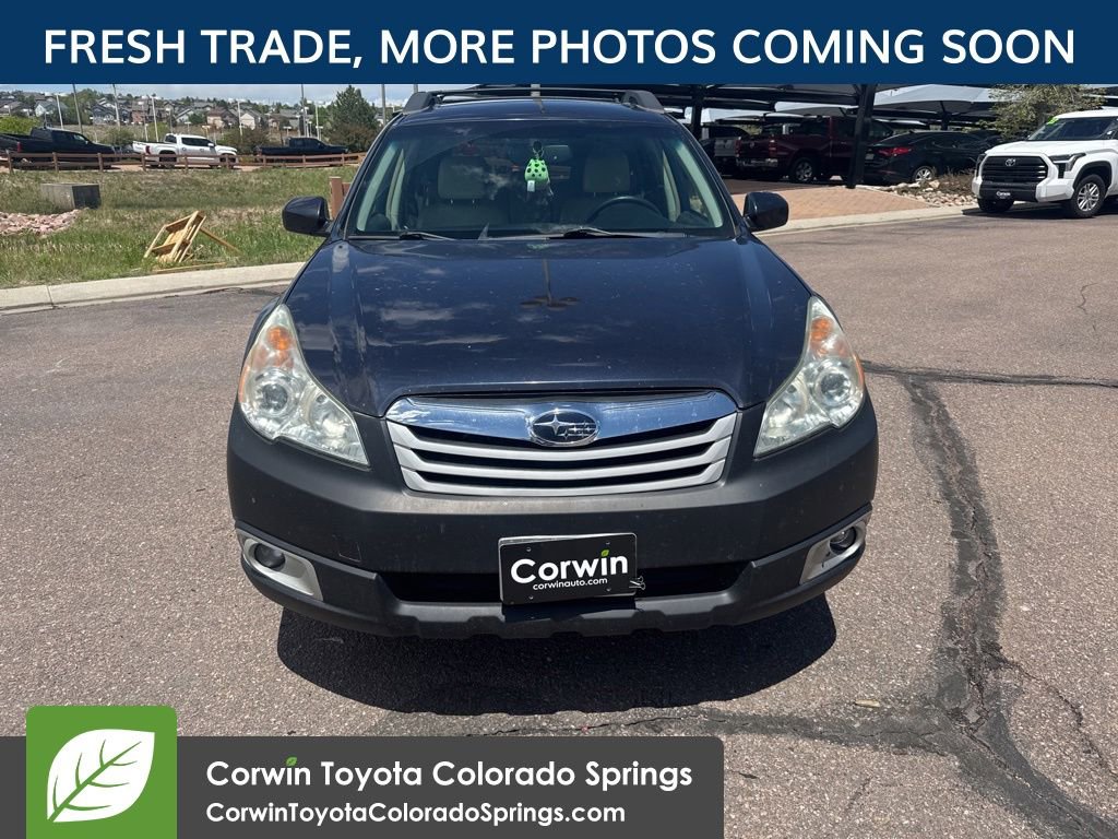 Used 2012 Subaru Outback 3.6R Limited AWD/4WD image 2