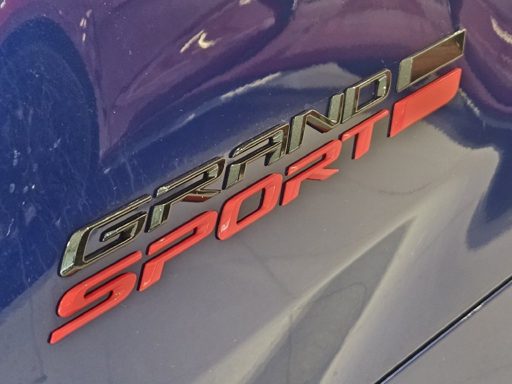 New 2027 Chevrolet Corvette Grand Sport w/ Z52 Sport Performance Package RWD image 13