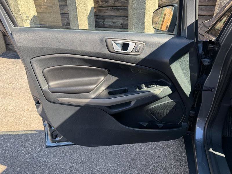 Used 2020 Ford EcoSport Titanium image 13