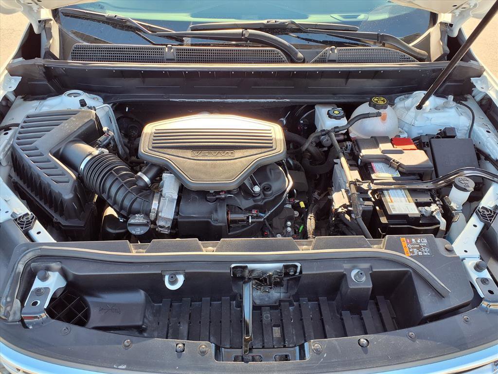 Used 2023 GMC Acadia SLT image 39