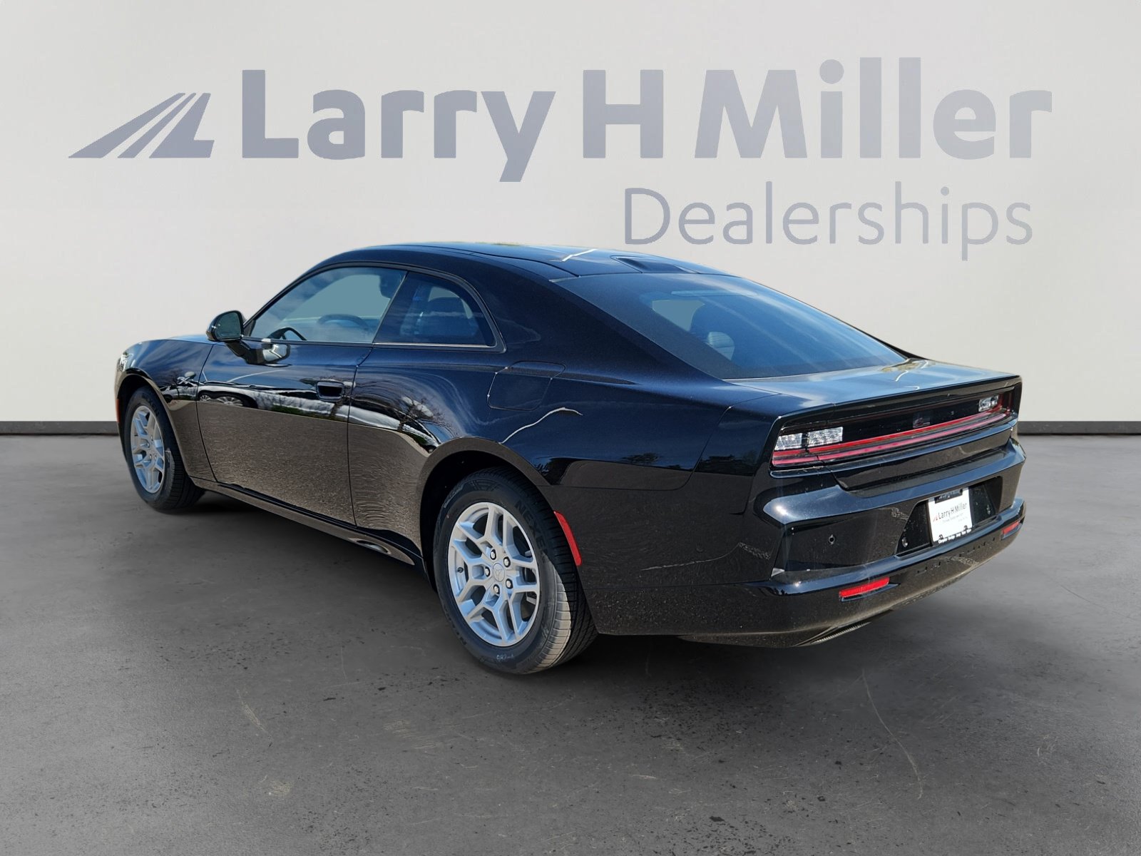 New 2025 Dodge Charger Daytona R/T w/ Quick Order Package 25M R/T AWD/4WD image 4