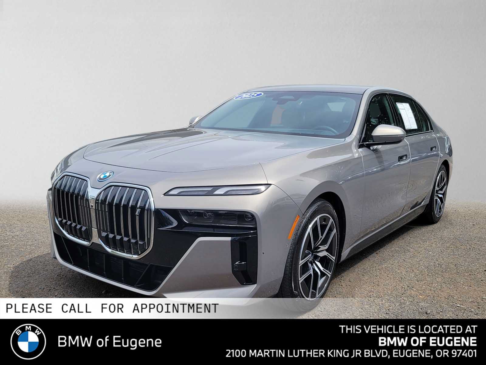 Used 2025 BMW i7 eDrive50 w/ M Sport Package RWD image 7