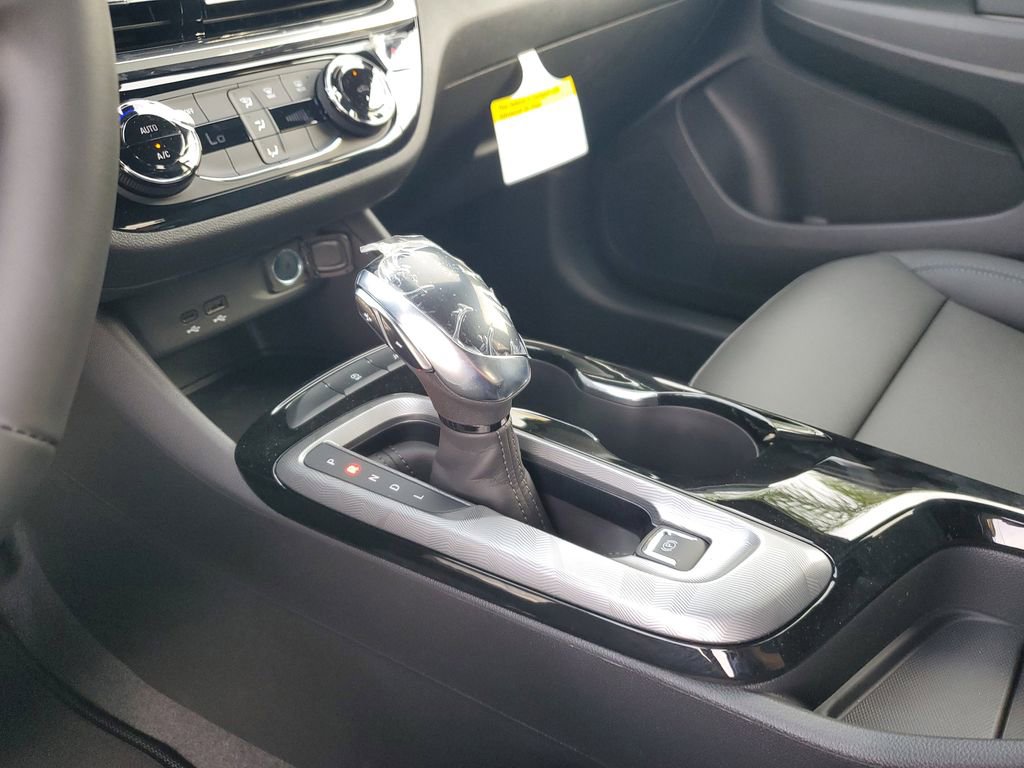 New 2026 Buick Envista Sport Touring image 19