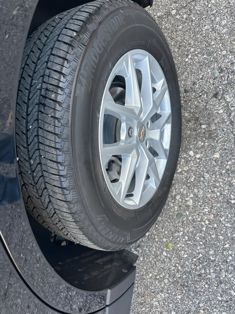 Used 2024 Chevrolet Equinox LT w/ LPO, Floor Liner Package AWD/4WD image 20