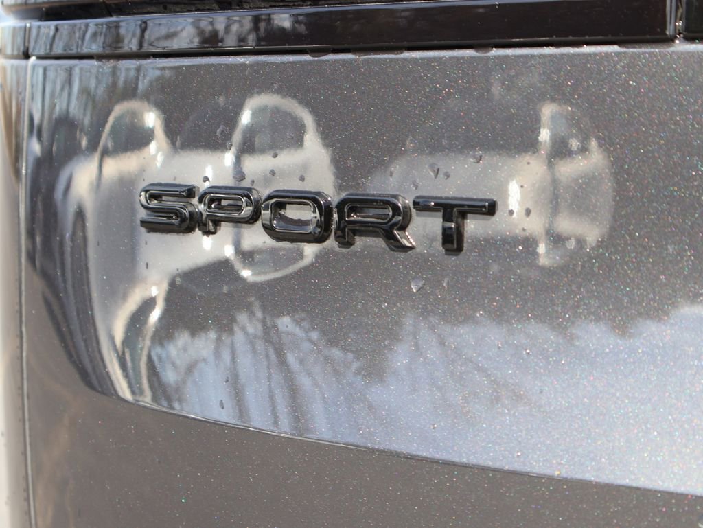 New 2026 Land Rover Range Rover Sport Dynamic SE AWD/4WD image 8