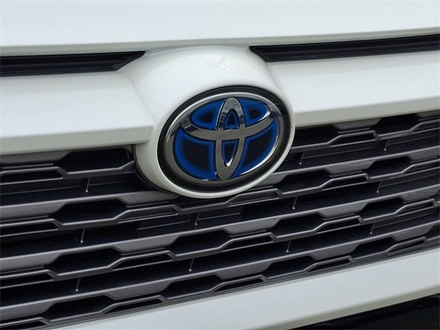 Used 2021 Toyota RAV4 XSE image 5