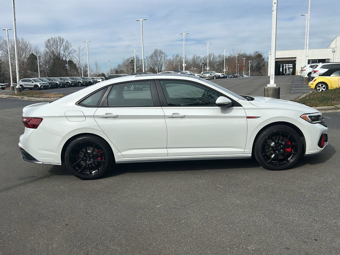 Used 2023 Volkswagen Jetta GLI Autobahn image 9