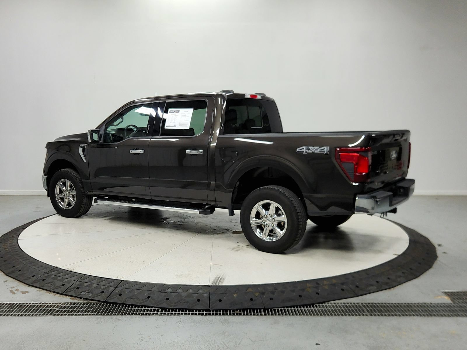Used 2024 Ford F150 XLT w/ Equipment Group 302A MID AWD/4WD image 6