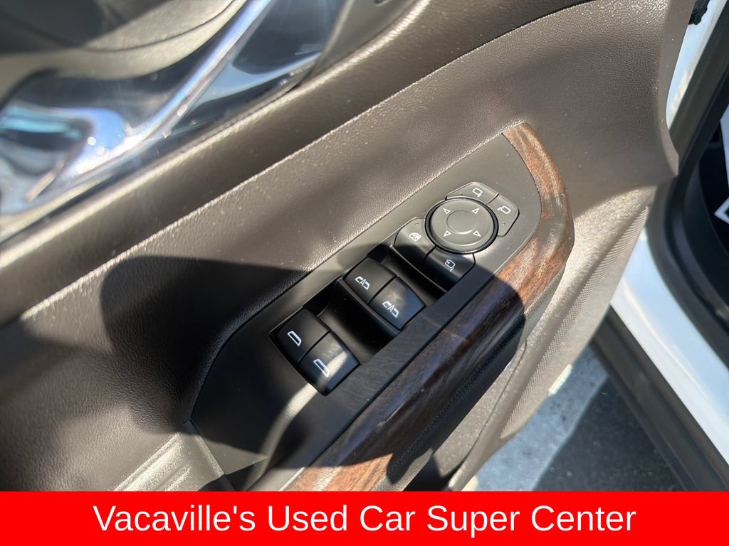 Used 2023 GMC Acadia Denali FWD image 11