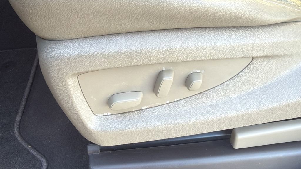 Used 2018 GMC Sierra 1500 SLT image 12