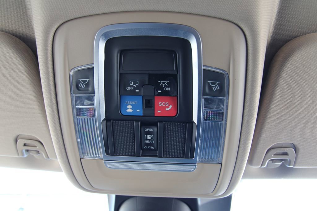 Used 2021 RAM 1500 Laramie image 30