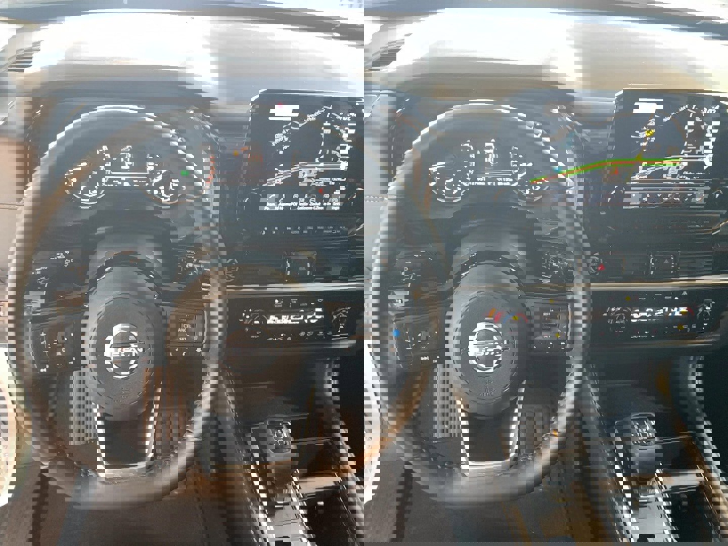 Used 2024 Nissan Pathfinder SL w/ SL Premium Package AWD/4WD image 11