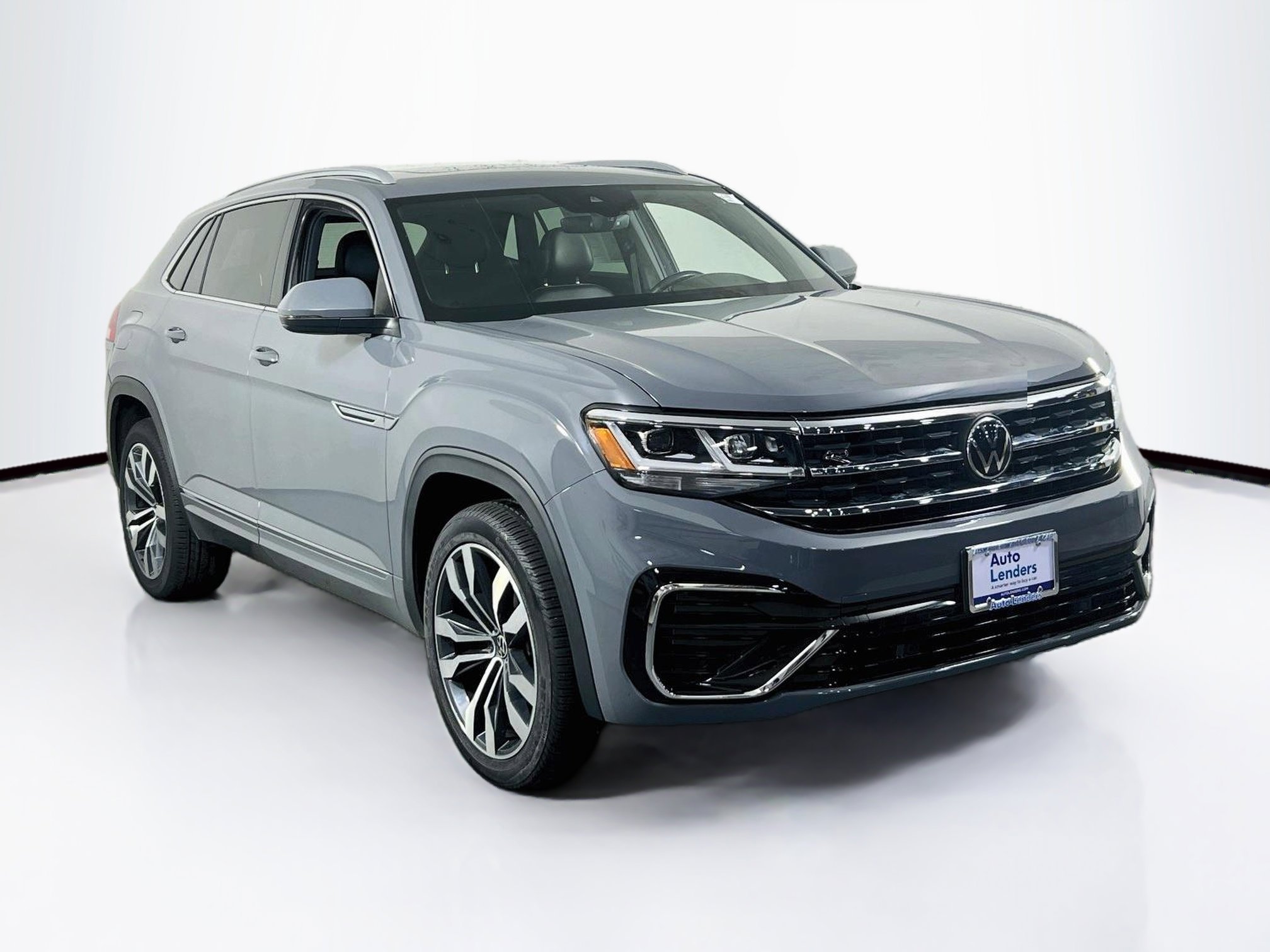 Used 2020 Volkswagen Atlas Cross Sport SEL R-Line AWD/4WD image 3