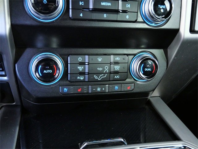 Used 2020 Ford F250 Platinum w/ FX4 Off-Road Package image 26