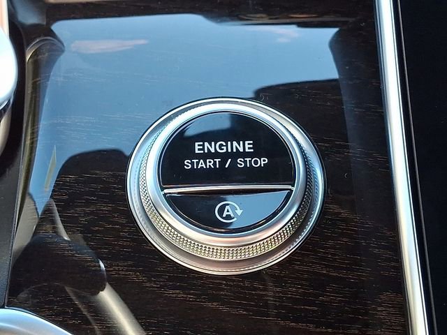 Used 2023 Mercedes-Benz GLC 300 4MATIC image 24