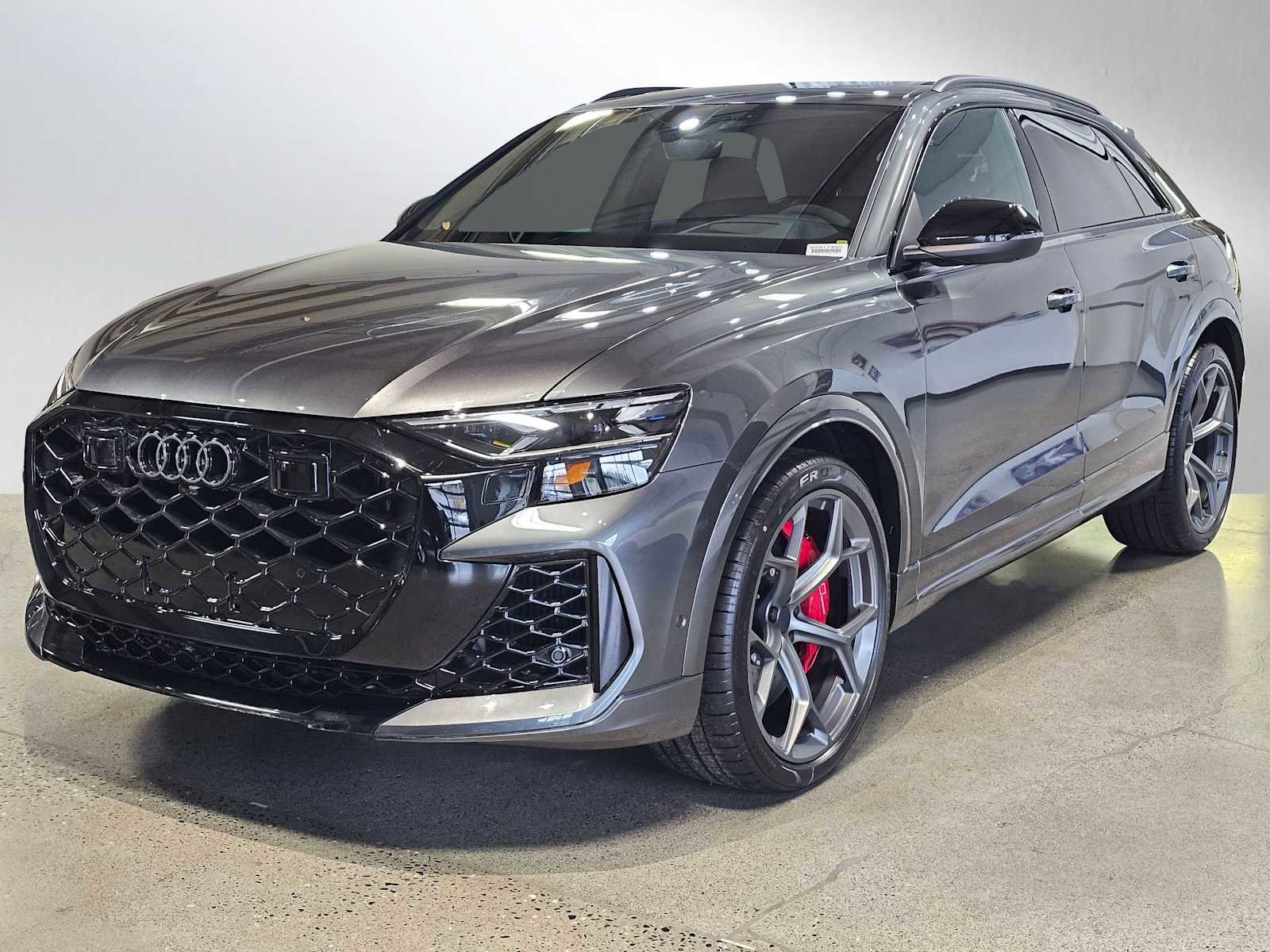 New 2026 Audi RS Q8 performance image 3