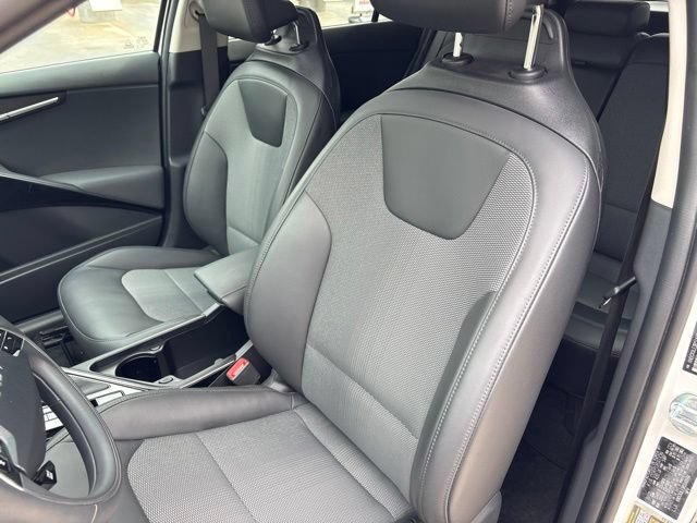 Used 2024 Kia Niro EX Touring FWD image 30