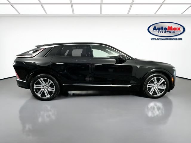 Used 2024 Cadillac Lyriq Tech AWD/4WD image 10